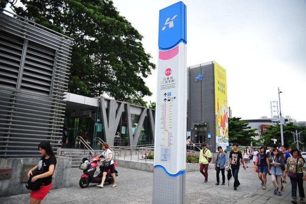 Long Siang Hotel Kaohsiung Luaran gambar