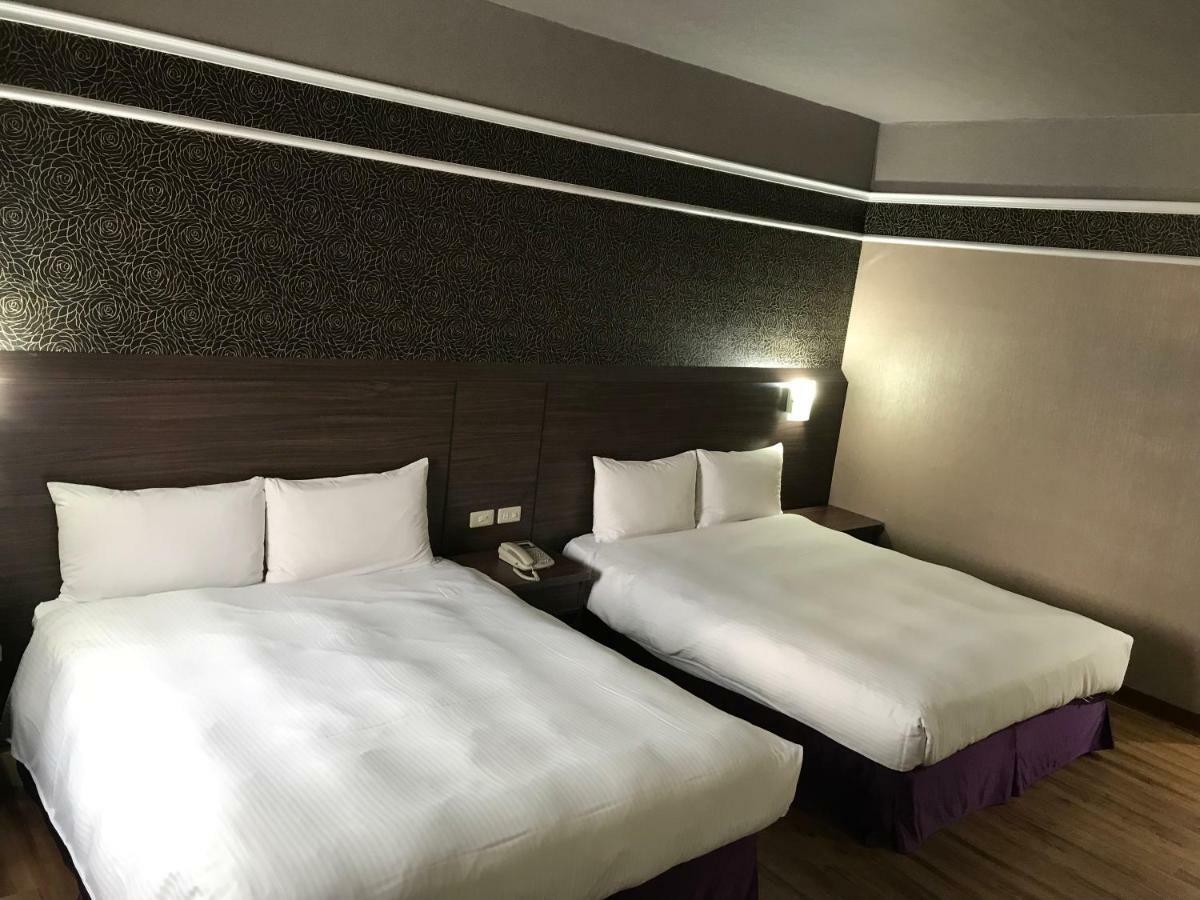 Long Siang Hotel Kaohsiung Luaran gambar